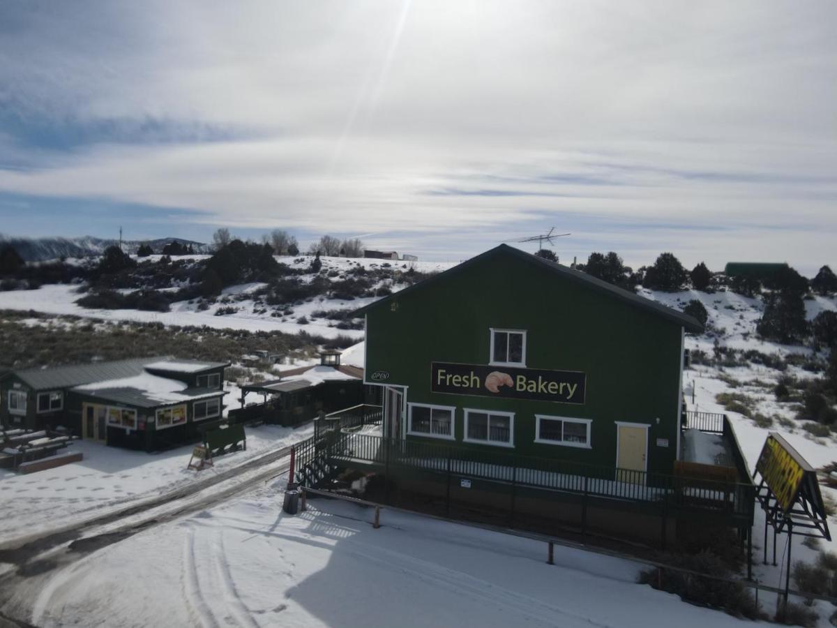 Bryce Sunset Inn Panguitch Dış mekan fotoğraf
